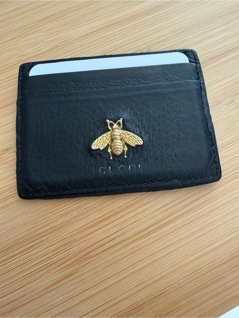 Gucci compact black